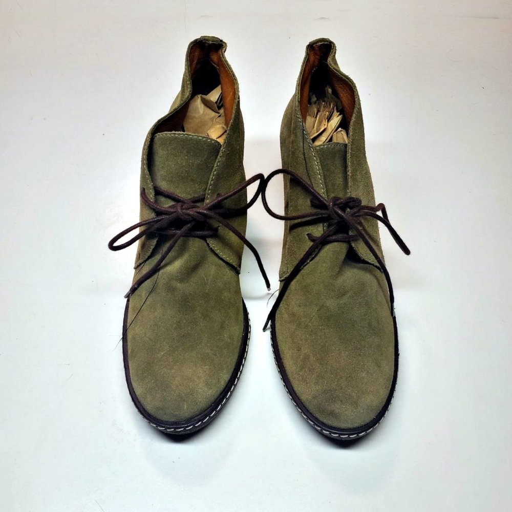 DONALD J. PLINER Harmony Suede Wedges Ankle Boots Booties Sz 8 EUC